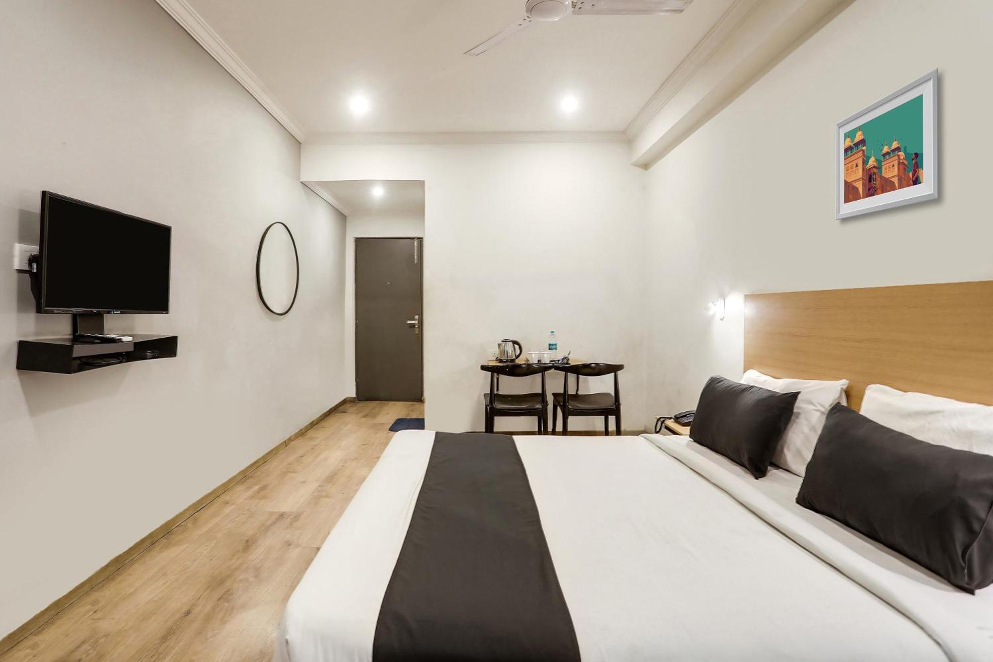Townhouse Rajdhani Residency Sururnagar Kültér fotó